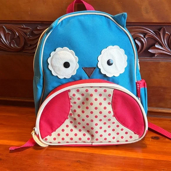 Skip Hop Owl Mini Backpack for 1-4 year old. - Picture 1 of 9